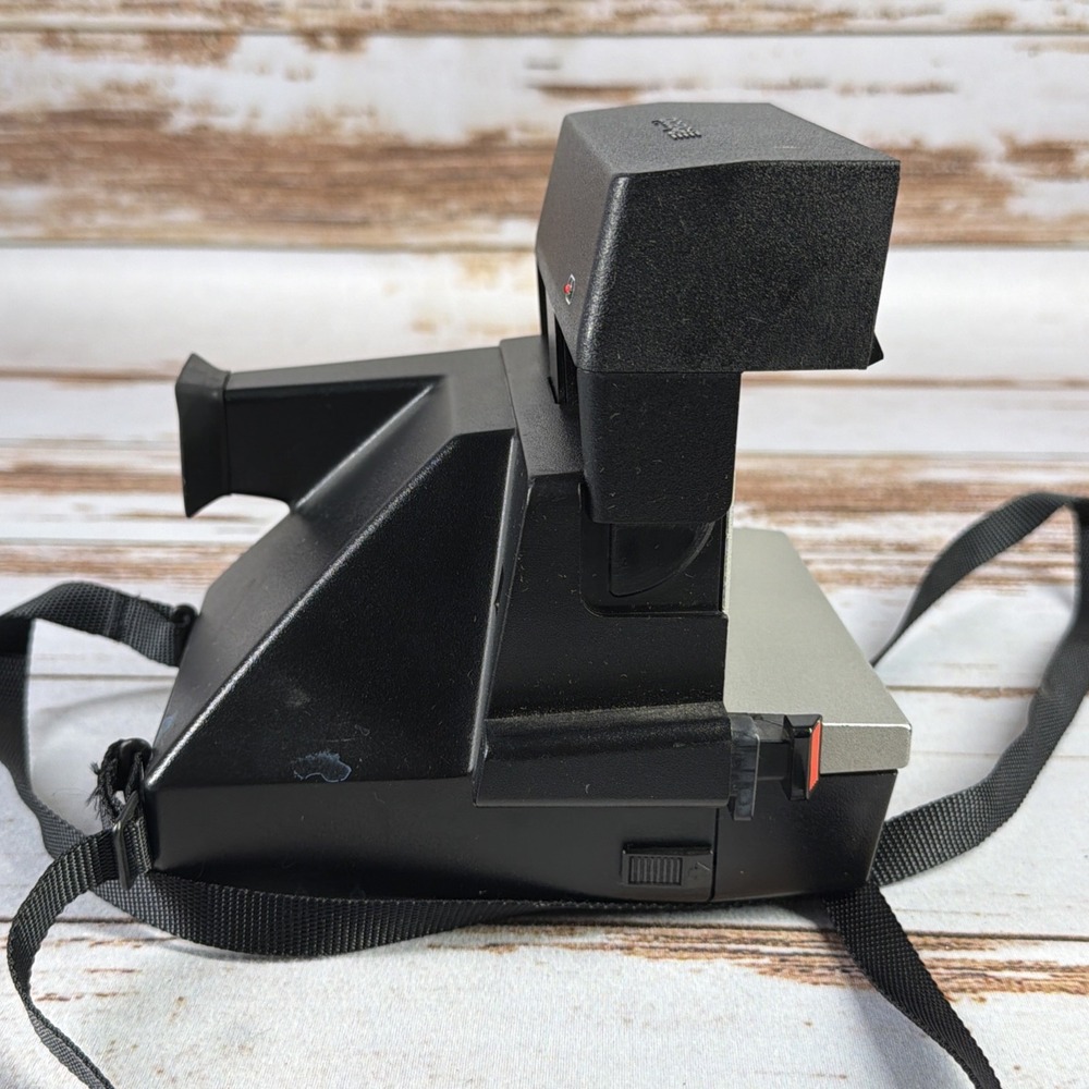 Polaroid Sun 600 LMS Instant Film Camera Vintage Pre-Owned - Picture 4 of 6